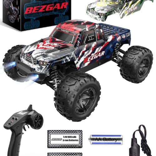 4WD High Speed 40+ Kmh All Terrains Off Road RC Monster Fast Remote Control Car With Rechargeable Batteries
